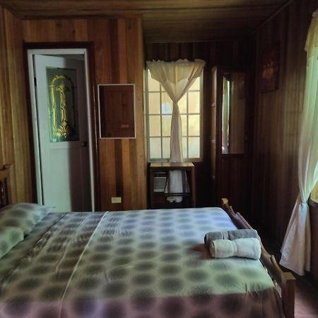 Bastimentos Hill Guest House Bocas Town Luaran gambar