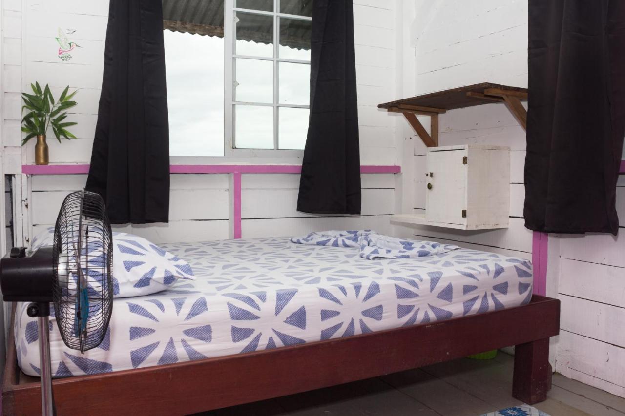 Bastimentos Hill Guest House Bocas Town Luaran gambar