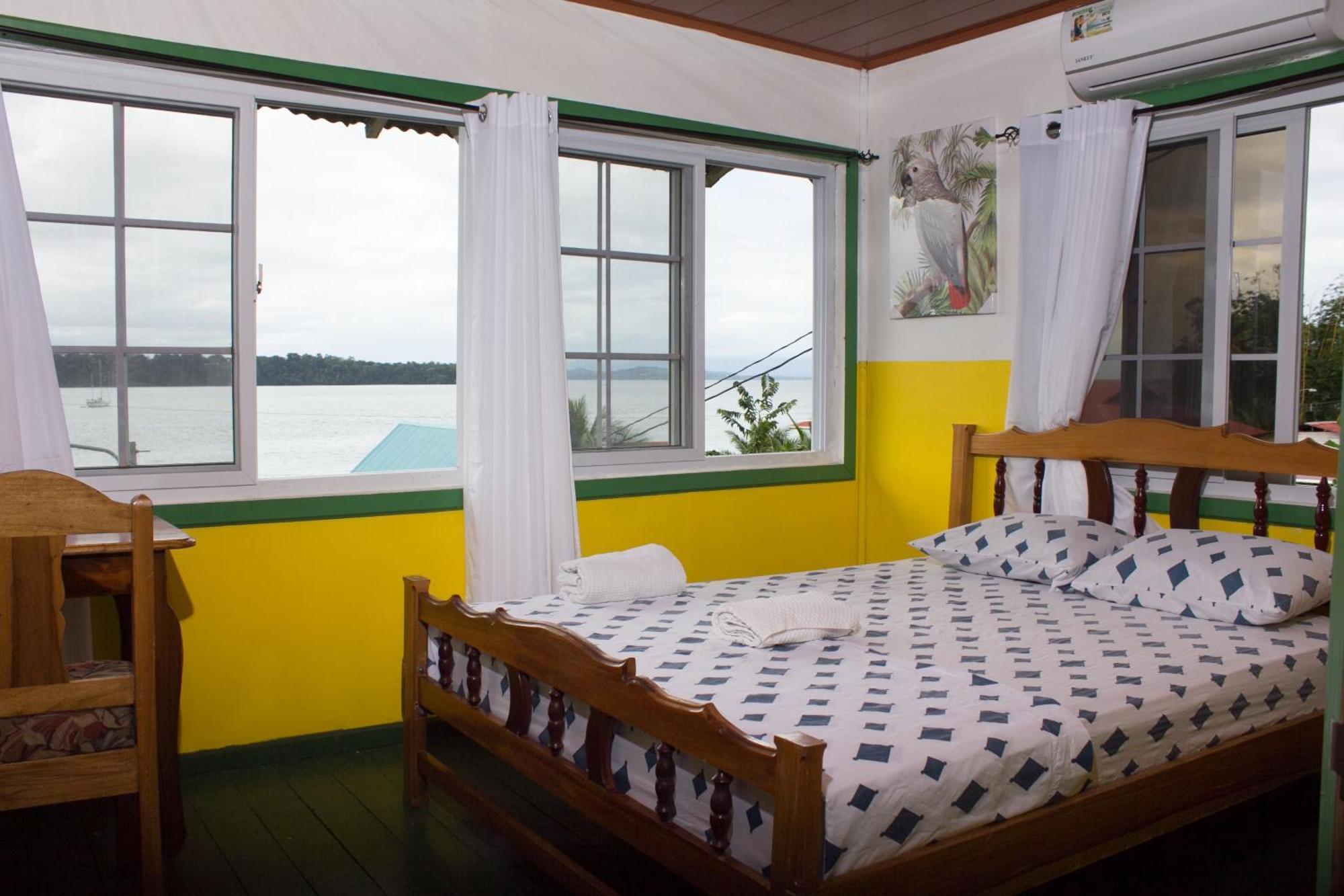 Bastimentos Hill Guest House Bocas Town Bilik gambar
